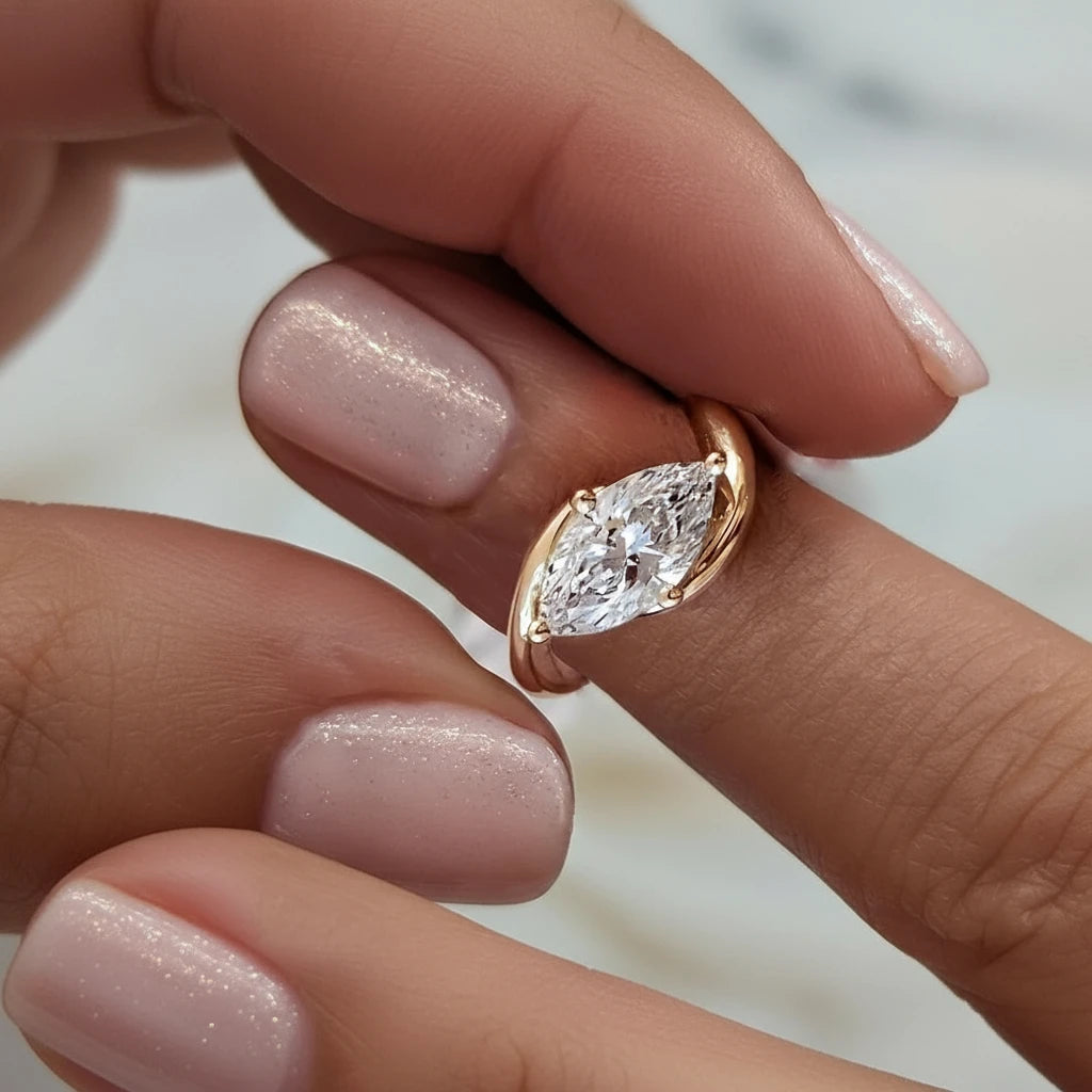 Bague en Moissanite Taille Marquise – Élégance et Éclat Intemporel